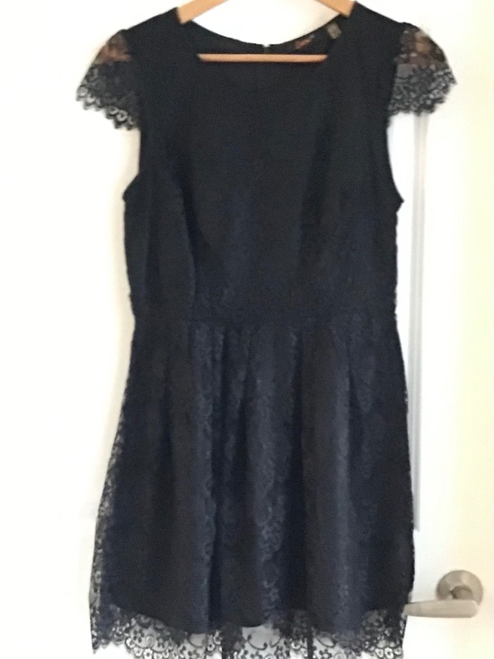 DEX black lace dress cocktail dress size M - Picture 1 of 4